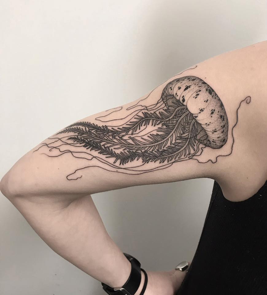 Medusa  tatuaje realizado por Michele Volpi