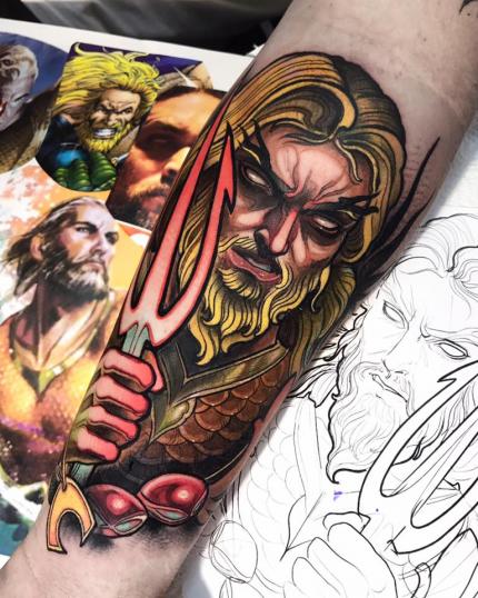 Aquaman neotradicional tatuaje realizado por Isnard Barbosa