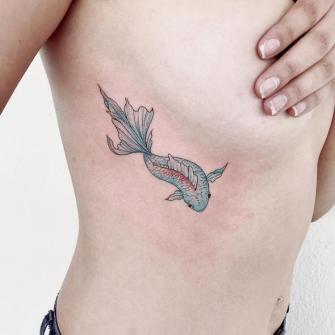 Pecesito tatuaje realizado por dabytz