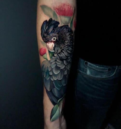 Cacatúa tatuaje realizado por Michelle Gomez