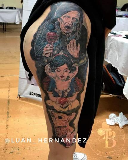Blancanieves realismo a color tatuaje realizado por Luán Hernández