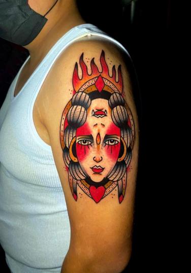 Evil estilo Tradicional tatuaje realizado por Panke OM
