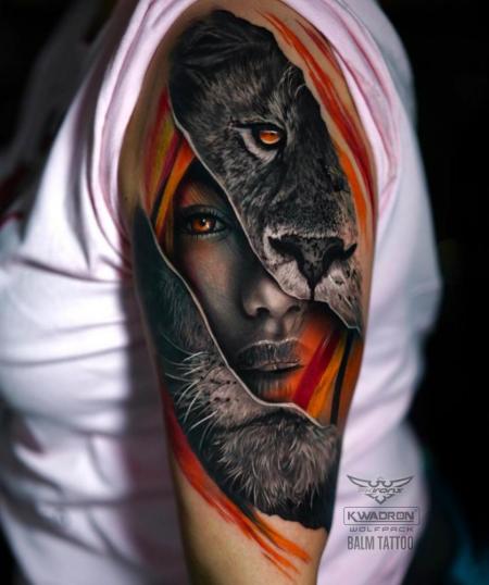 León y retrato de mujer tatuaje realizado por Yesy Tattoo