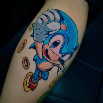 Tatuaje de Sonic realizado por Namabukki tatuaje realizado por Namabukki