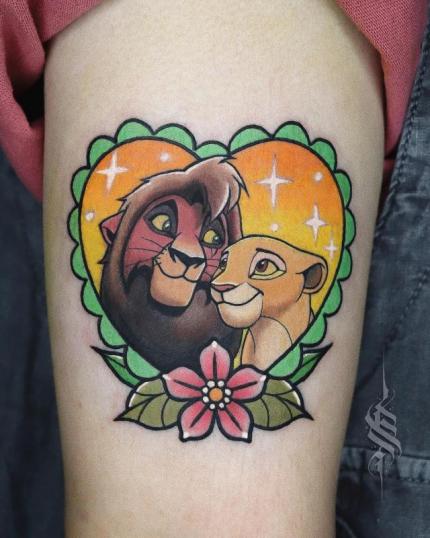 Tatuaje del Rey León de Kovu & Kiara realizado por Et Tattooer tatuaje realizado por Et Tattooer